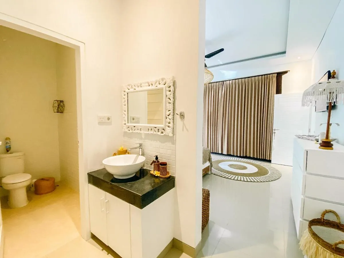 Villa Cantik Legian  Legian (Bali)